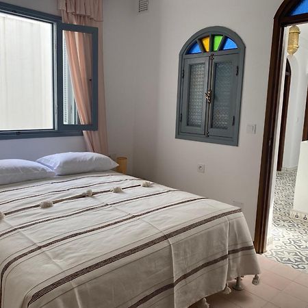 Dar Narjis Bed & Breakfast Asilah Bagian luar foto
