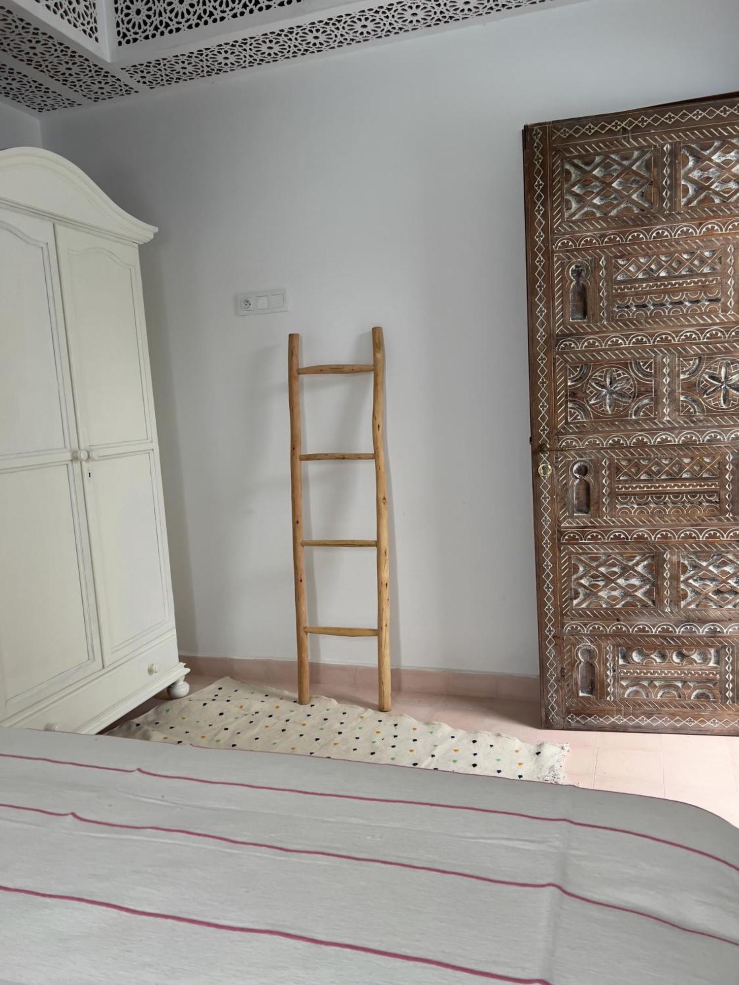 Dar Narjis Bed & Breakfast Asilah Bagian luar foto