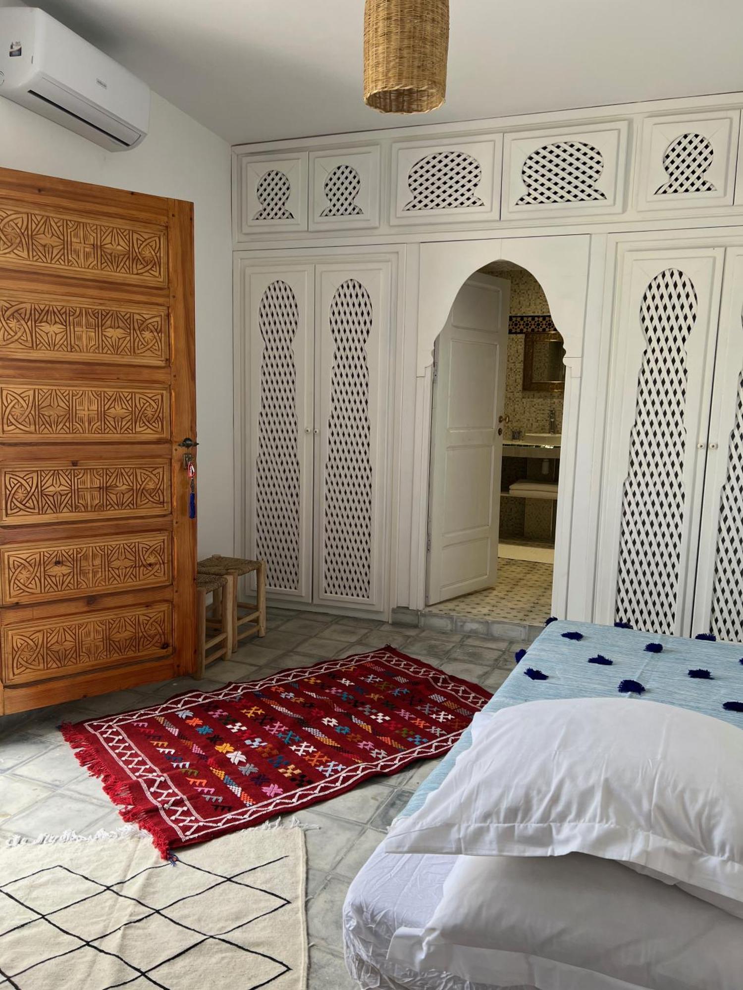 Dar Narjis Bed & Breakfast Asilah Bagian luar foto